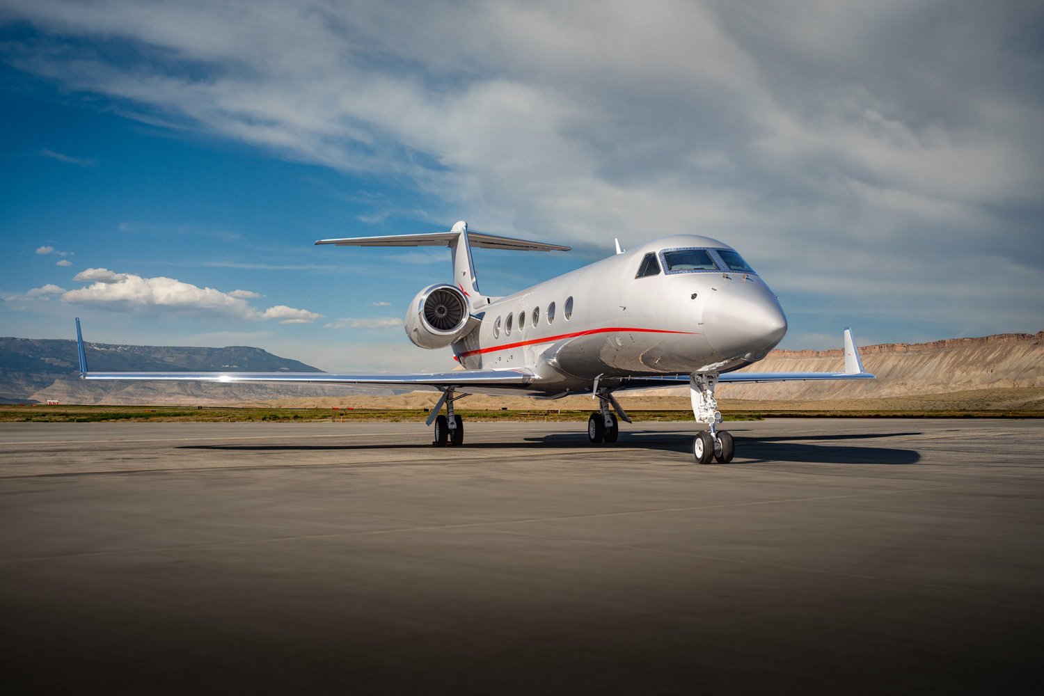 CHALLENGER 605